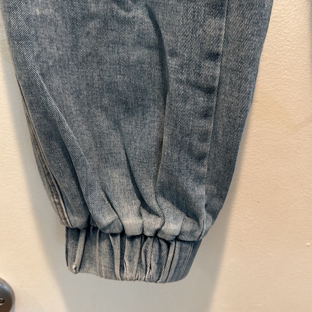 BDG Jogger Style Jeans - Picture 5 of 10